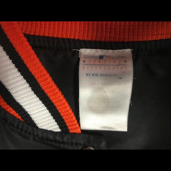 Throwback - Picture 5 of 5